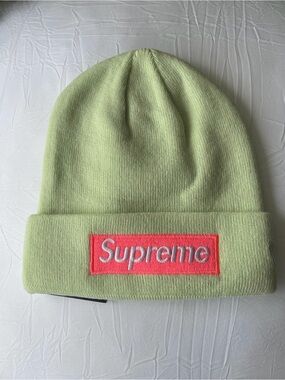 Supreme Box Logo Beanie